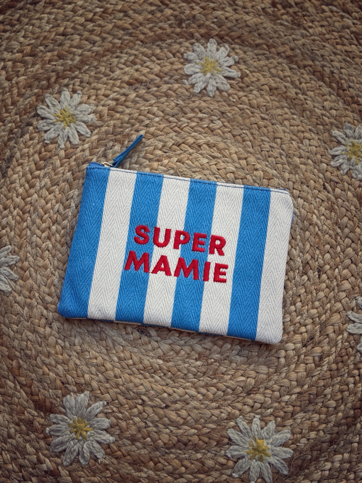 Pochette super mamie