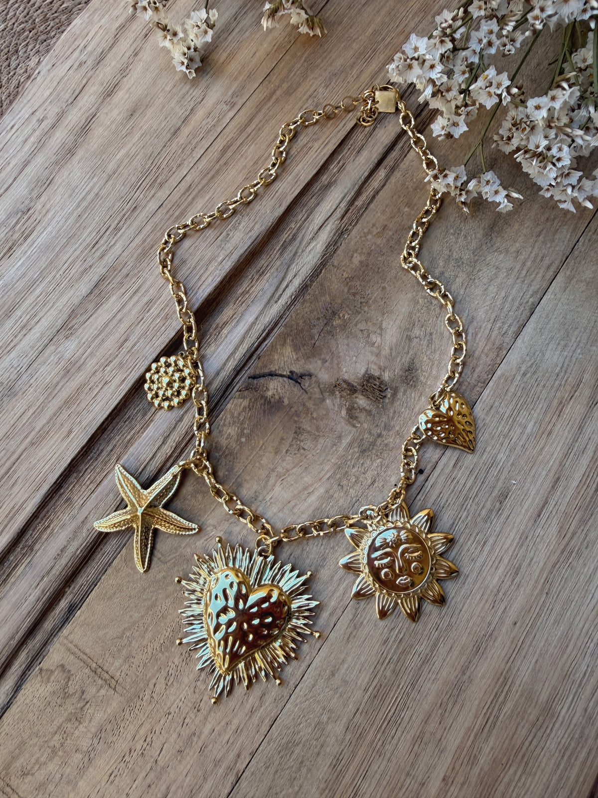 Collier doré Calypso